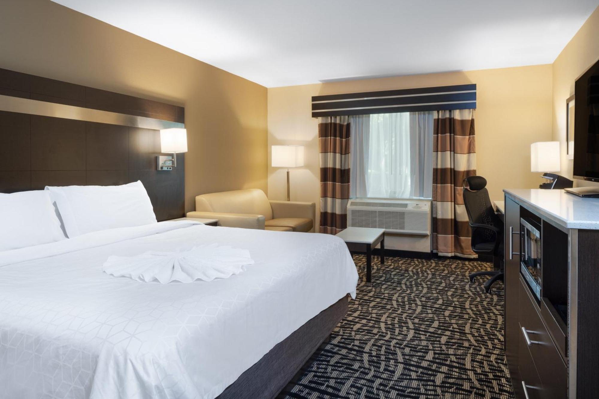 Holiday Inn Poughkeepsie By Ihg Exterior foto