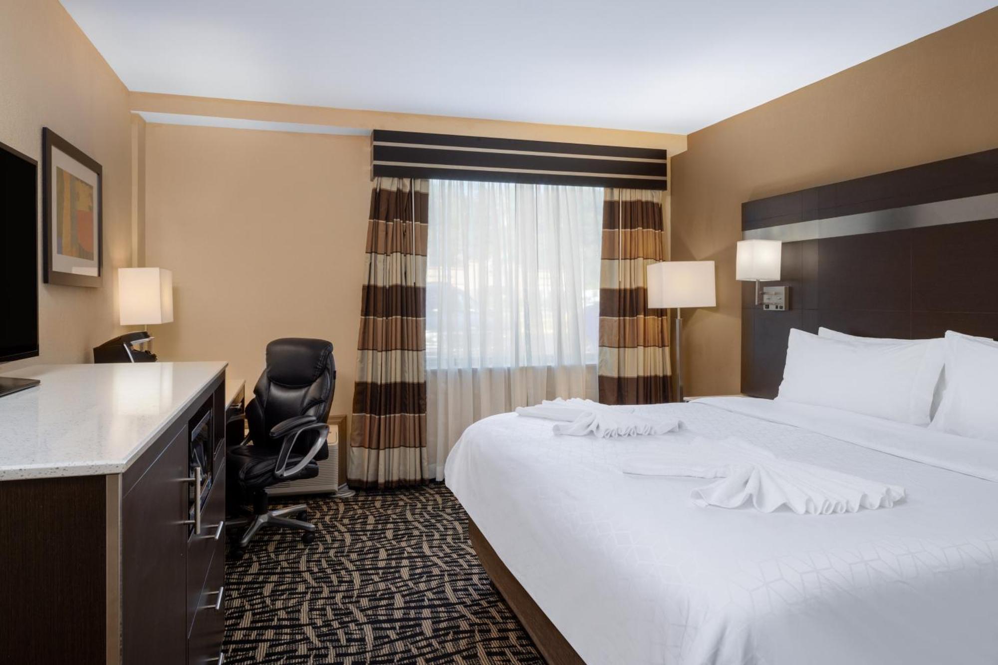 Holiday Inn Poughkeepsie By Ihg Exterior foto